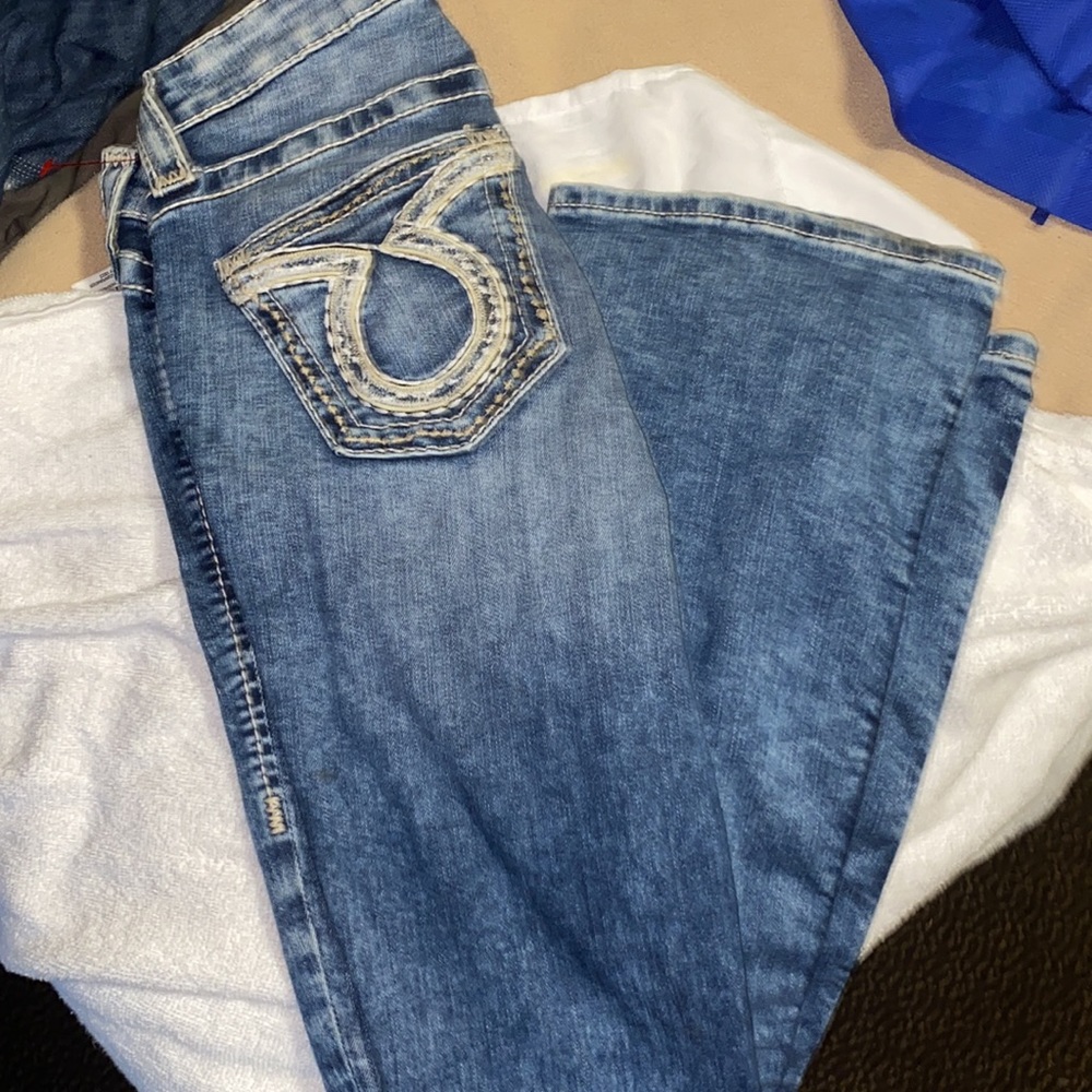 Jeans - Picture 2 of 4